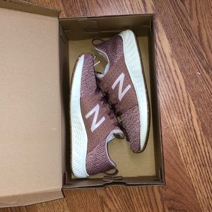 Women’s New Balance Fresh Foam - 6.5 B